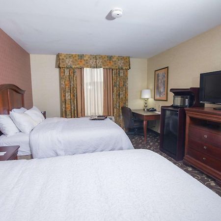 Hampton By Hilton Brattleboro Hotel Kültér fotó