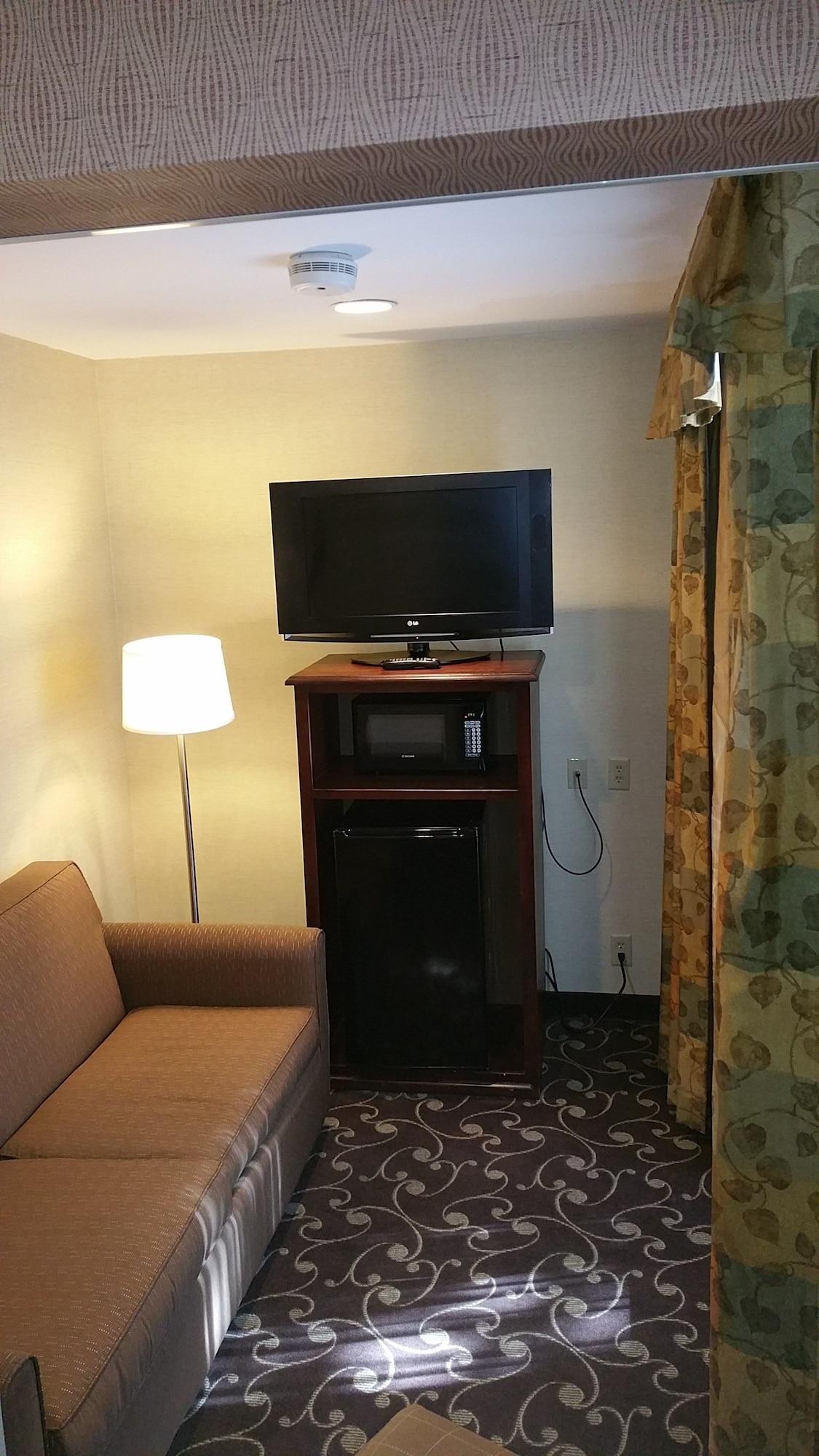Hampton By Hilton Brattleboro Hotel Kültér fotó