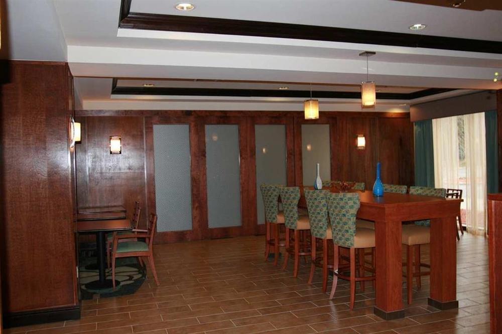 Hampton By Hilton Brattleboro Hotel Beltér fotó