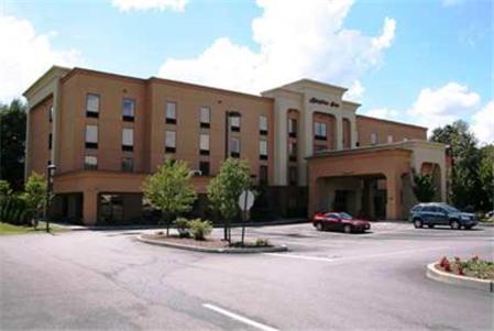 Hampton By Hilton Brattleboro Hotel Kültér fotó